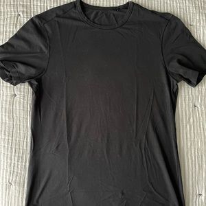 Lululemon Medium Fundamental T-Shirt